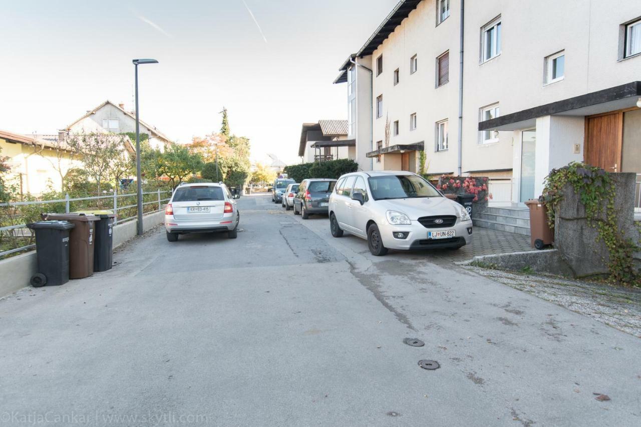 Apartments Peter & Free Parking Ljubljana Eksteriør bilde